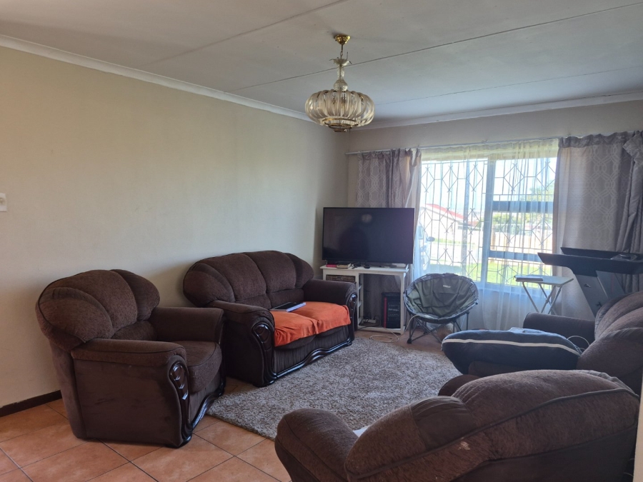 3 Bedroom Property for Sale in Kwadwesi Eastern Cape